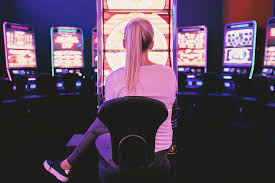 Онлайн казино Slott Casino